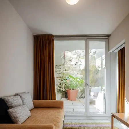 L'olivier 23 - 2 In A Recently Renovated * Oporto