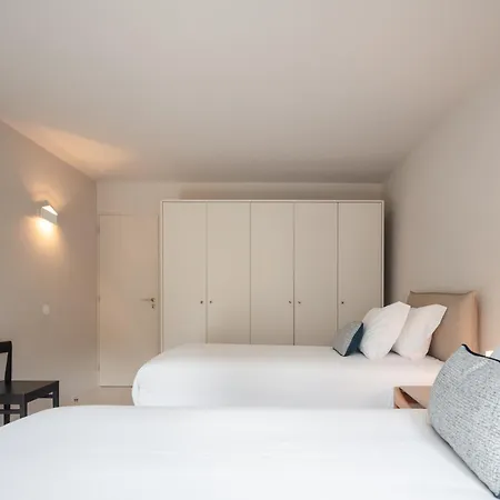 L'olivier 23 - 2 In A Recently Renovated * Oporto